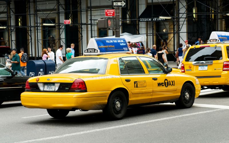 Why Travellers Prefer Our Service in Halbeath and Duloch