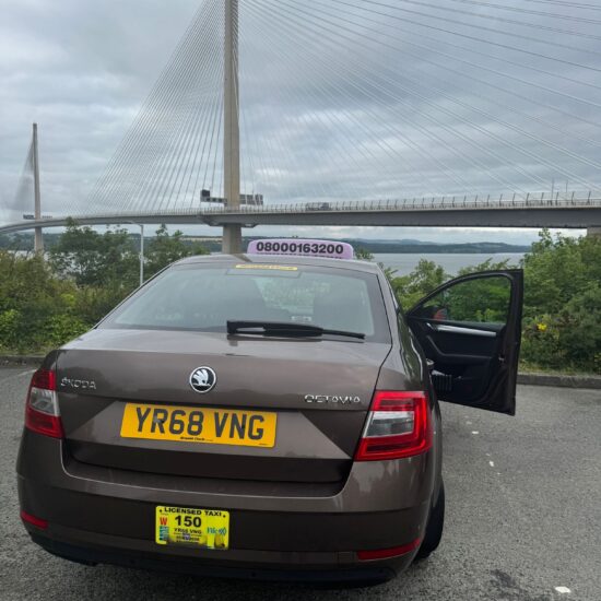 Corporate taxi service in Dunfermline for business travel and airport transfers